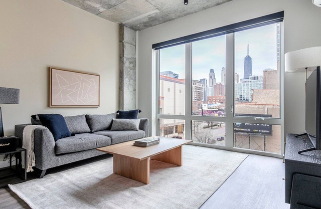 Fab River North 1BR w/Sky Terrace, Yoga Studio & Grills, by Blueground