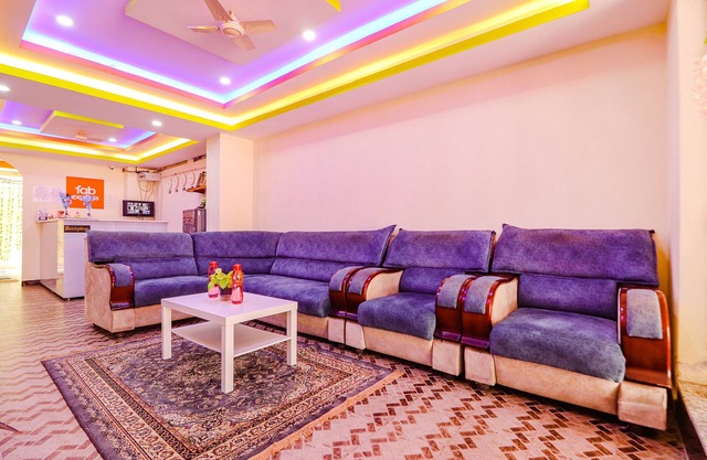 Fabexpress Broholic Suites