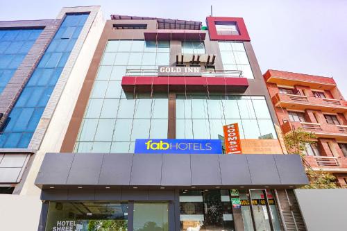 FabHotel Gold Inn Janakpuri