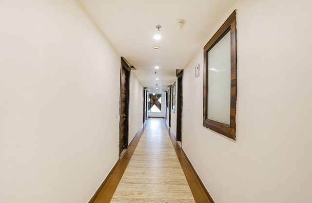 Fabhotel Kinsfolk