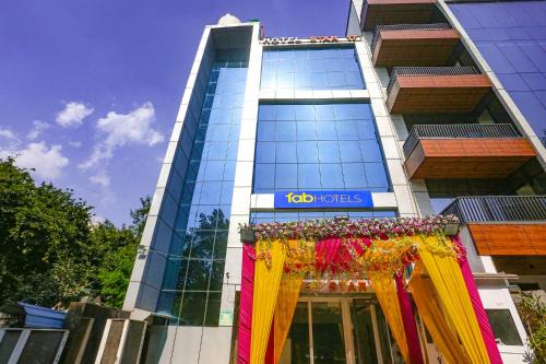 FabHotel Prime Star 17 - Nr Yashobhoomi Convention Centre