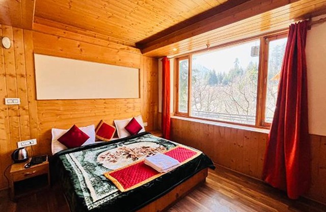 Fabhotel Sky One Ski Resort