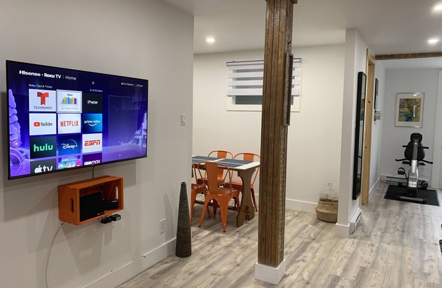 Fabulous 2 Beds-1Bath Back Terrace- Front Balcony @ Plateau Mont Royal