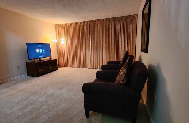 Fabulous 3-bedroom townhome in Toronto