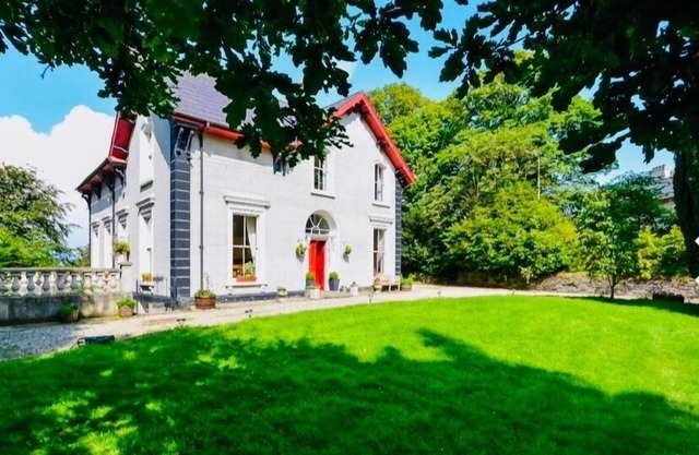 Fabulous 6 Bedroom Victorian Period House