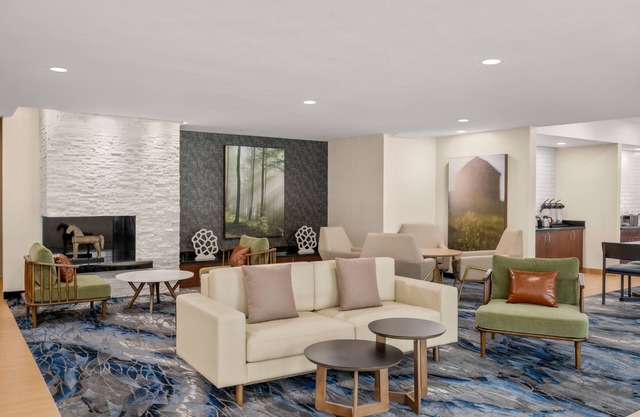 Fairfield Inn & Suites by Marriott Chicago Naperville/Aurora
