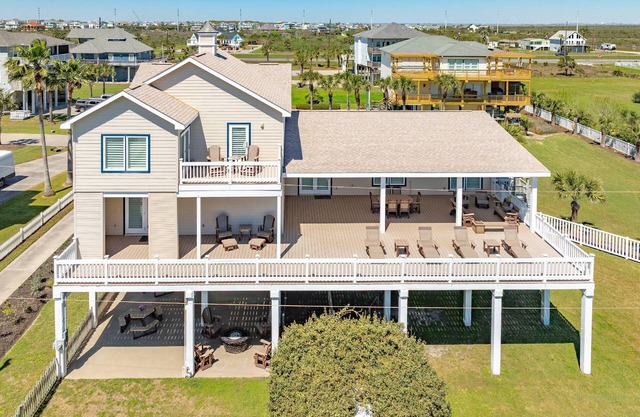 Fall for Galveston 15% Off Your Stay This Season
