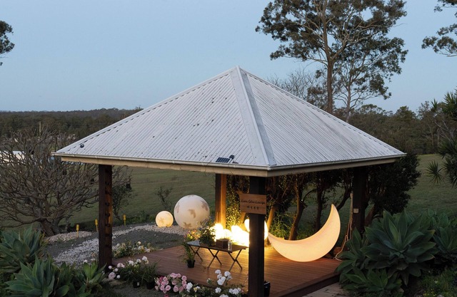 Family Camping Paradise with Kangaroos and Nature