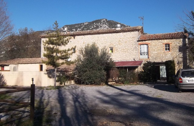 Family-friendly gîte, multi-activity, weekend or week-long packages