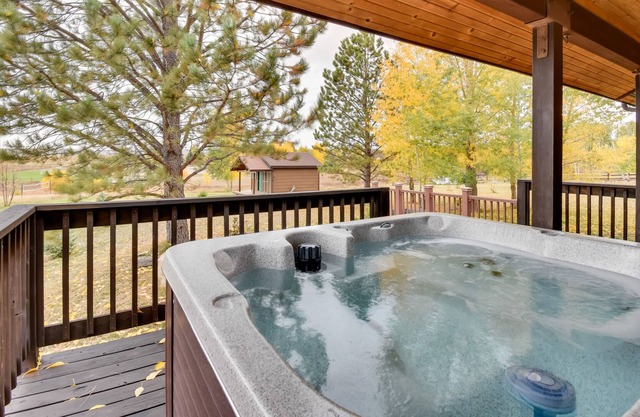 Family-Friendly Steamboat Springs Home w/ Hot Tub!