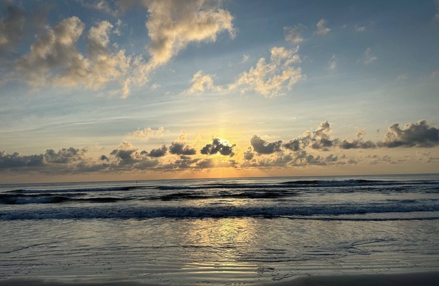 Family-Friendly Coastal Escape Ground Floor Luxury with Pools & Beach Access