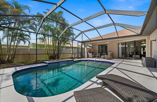Family Friendly 3BR Beach House with salt water heated pool