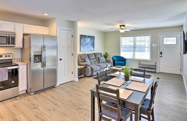 Family-Friendly Abode, 3 Mi to Lake Adrian!