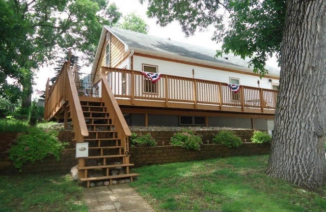 Family-friendly And Close To Surf Ballroom