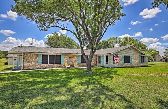 Family-Friendly Boerne Beach House with Patio