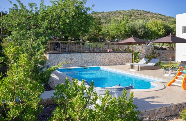 Family friendly, quiet house, comfortable and spacious, with panoramic
