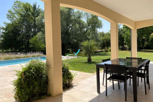 Family getaway modern comfort and laughter by the pool