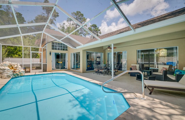 Family Getaway w/Games & Pool in Spring Hill