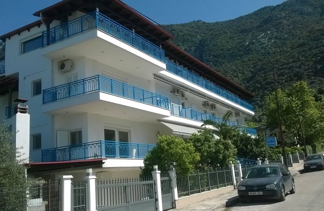 FAMILY TRIPLE ROOM IN A 3 STAR HOTEL