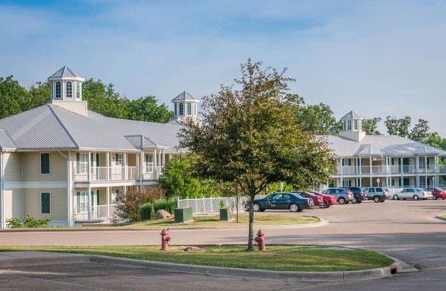 Family Water Park Resort Studio Apt fully furnished ready for your stay