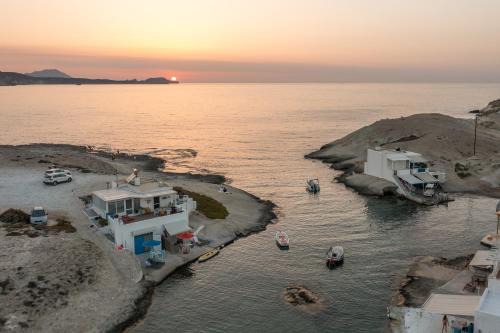 FANI DREAM SUITE 2 & 3 (by Vilos Suites)