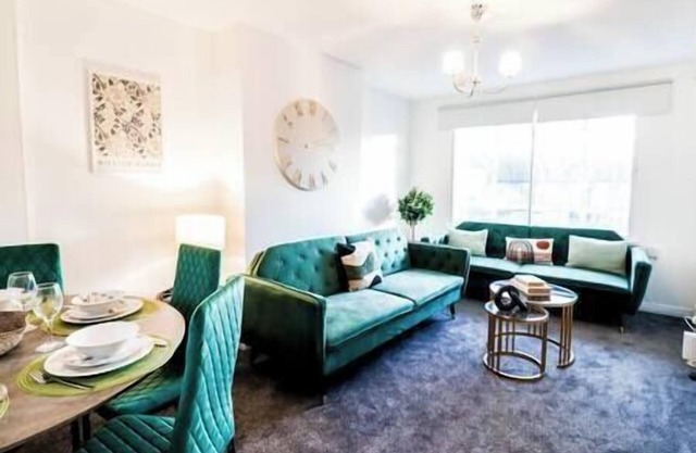 Fantastic 3 Bedroom Maisonette