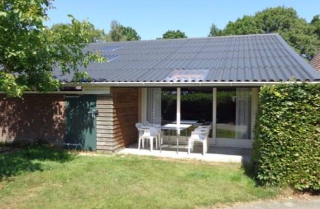 Farmhouse in Fochteloo near National Park