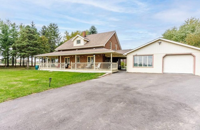 Farmhouse Nestled in a beautiful area.
