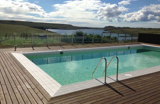 Farmhouse on a 700 acre land with geothermal hot pool.