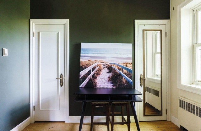 Farmhouse studio on Doran Farm, Wedding Venue!