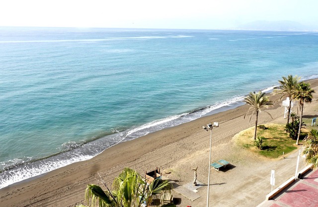 Fay Victoria Beach