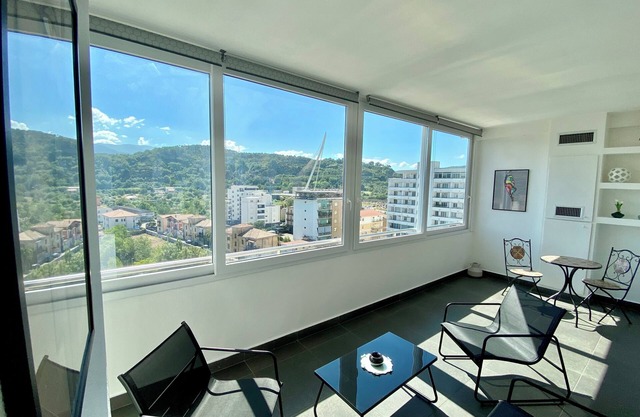 FC Home Suite