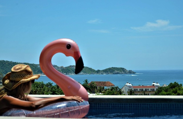 Featured on HGTV -Majestic Ocean/Mountain View-PH w/PRIVATE POOL- No Car Needed