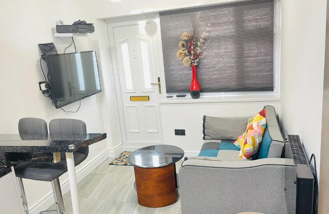 Femros Cosy one bed apt,12mins to Birmingham city ctr