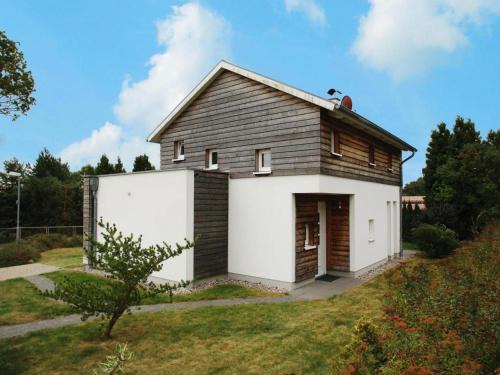 Ferienhaus An de Linn, Nakenstorf, cleaning included