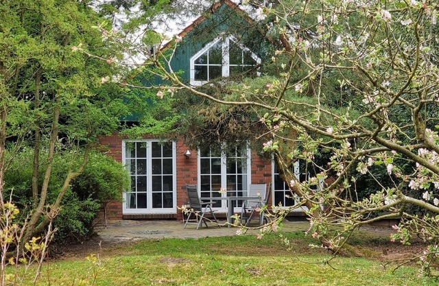 Ferienhaus für 4 Gäste mit 55m² in Großefehn