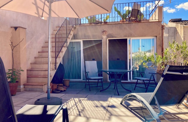 Ferienhaus in Arta, with view over the town and the festival, for 4 persons