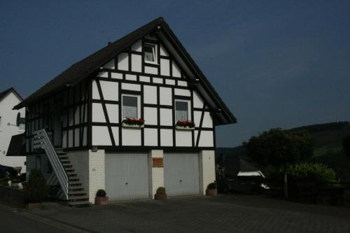 Ferienhaus Zur Ennest