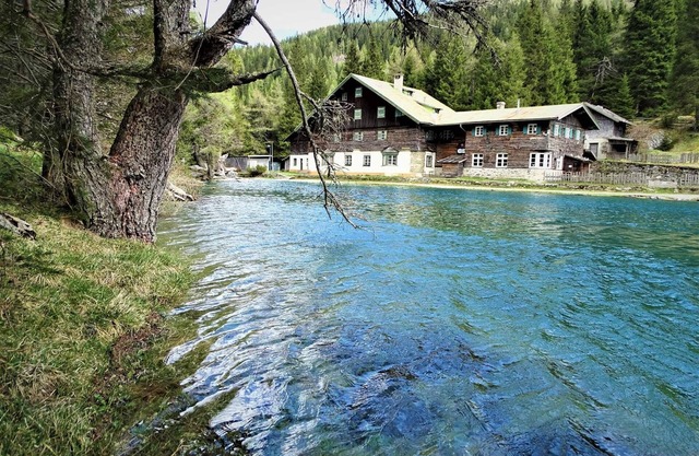Ferienwohnung Bergfrieden - Gästehaus Geir