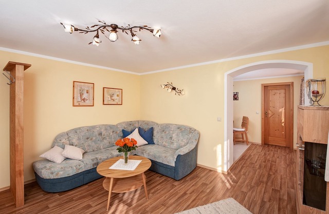 Ferienwohnung 2 für 2 Personen mit Balkon, 49 m²