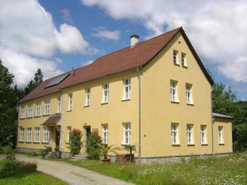Ferienwohnung Altes Schulhaus in Leithen - Bernried