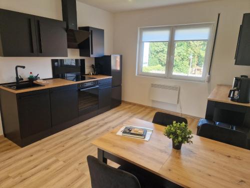 Ferienwohnung am See - Obergeschoss - Ruhige Lage - Eigener Garten