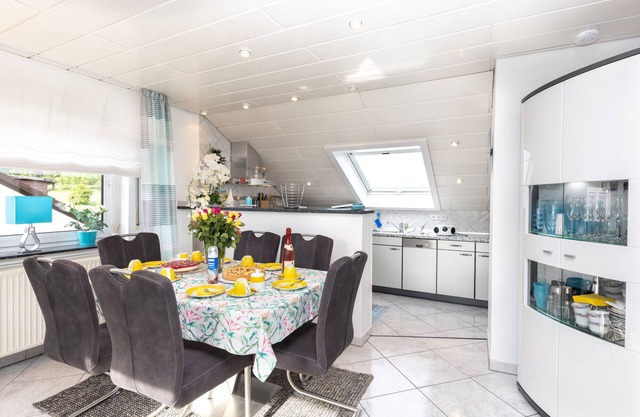 Ferienwohnung Dachgeschoss mit Zwei Schlafzimmern