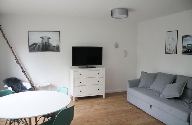 Ferienwohnung-Heinke-Urlaub-in-Tating-nahe-St-Peter-Ording