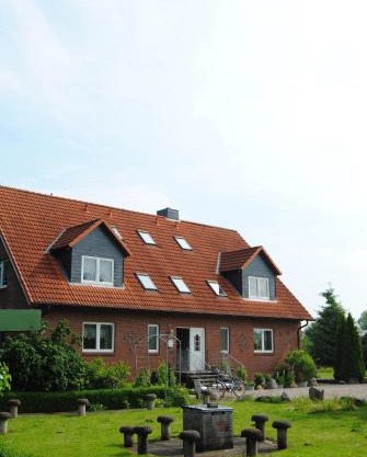 Ferienwohnung In Beliebtem Gästehaus Mit Fahrradverleih In Ländlicher Gegend