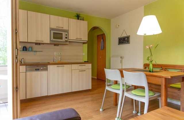 Ferienwohnung Sonnenblume für 4 Personen, 2 Schlafzimmer, Balkon, 59 m²