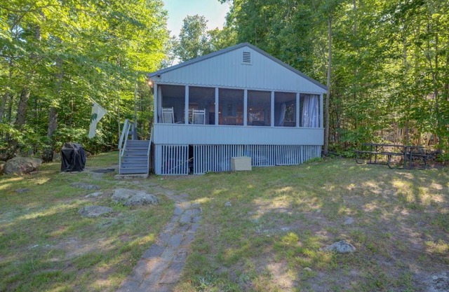 FERRY TALE LIMIT 10 cottage