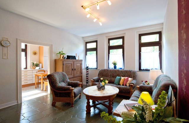 * Fewo Nr. 2/1. Floor/1 km from the city center and railway noise WITHOUT