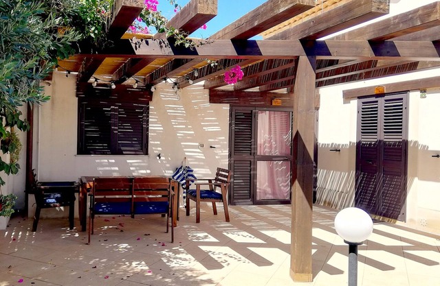 Ficomoro Residence