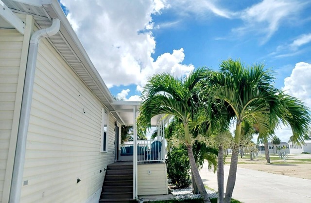 Find your perfect home in Fort Myers - Affordable, comfortable & ready for you